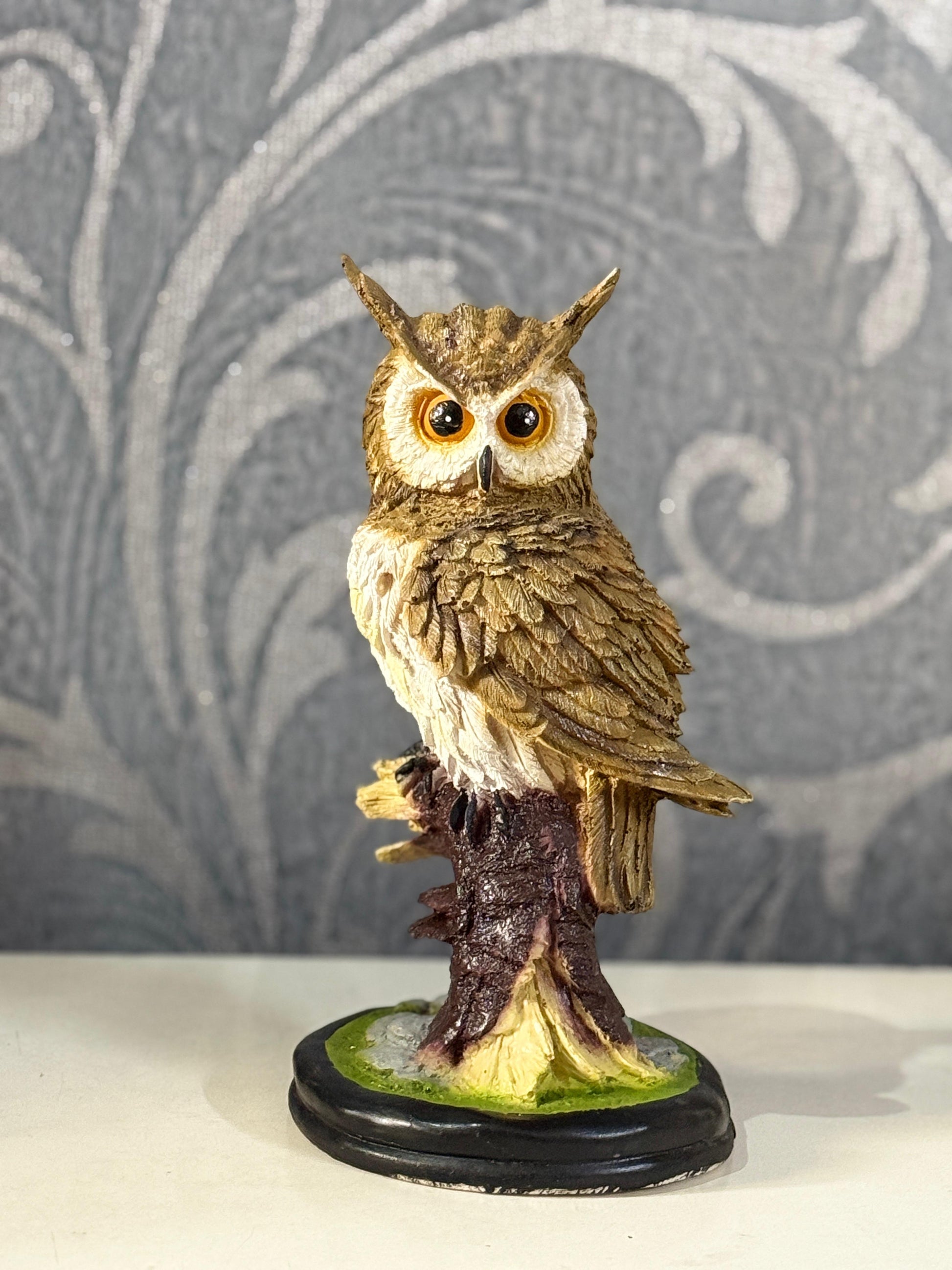 Majestic Owl Figurine – Symbol of Wisdom & Elegance
