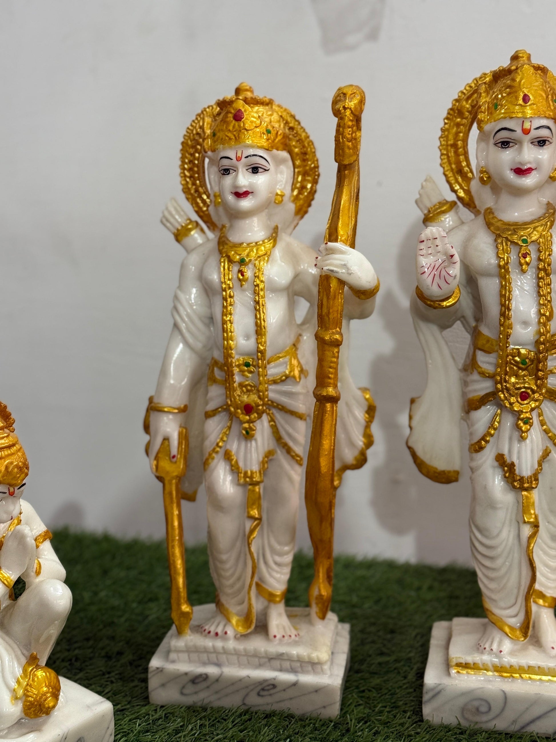 Divine Sita Ram Parivar