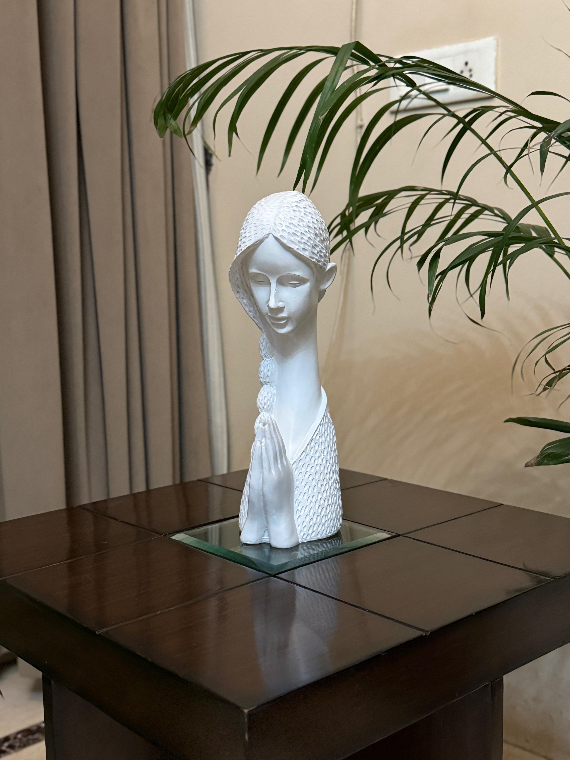 Zerina – The White Lady of Serenity