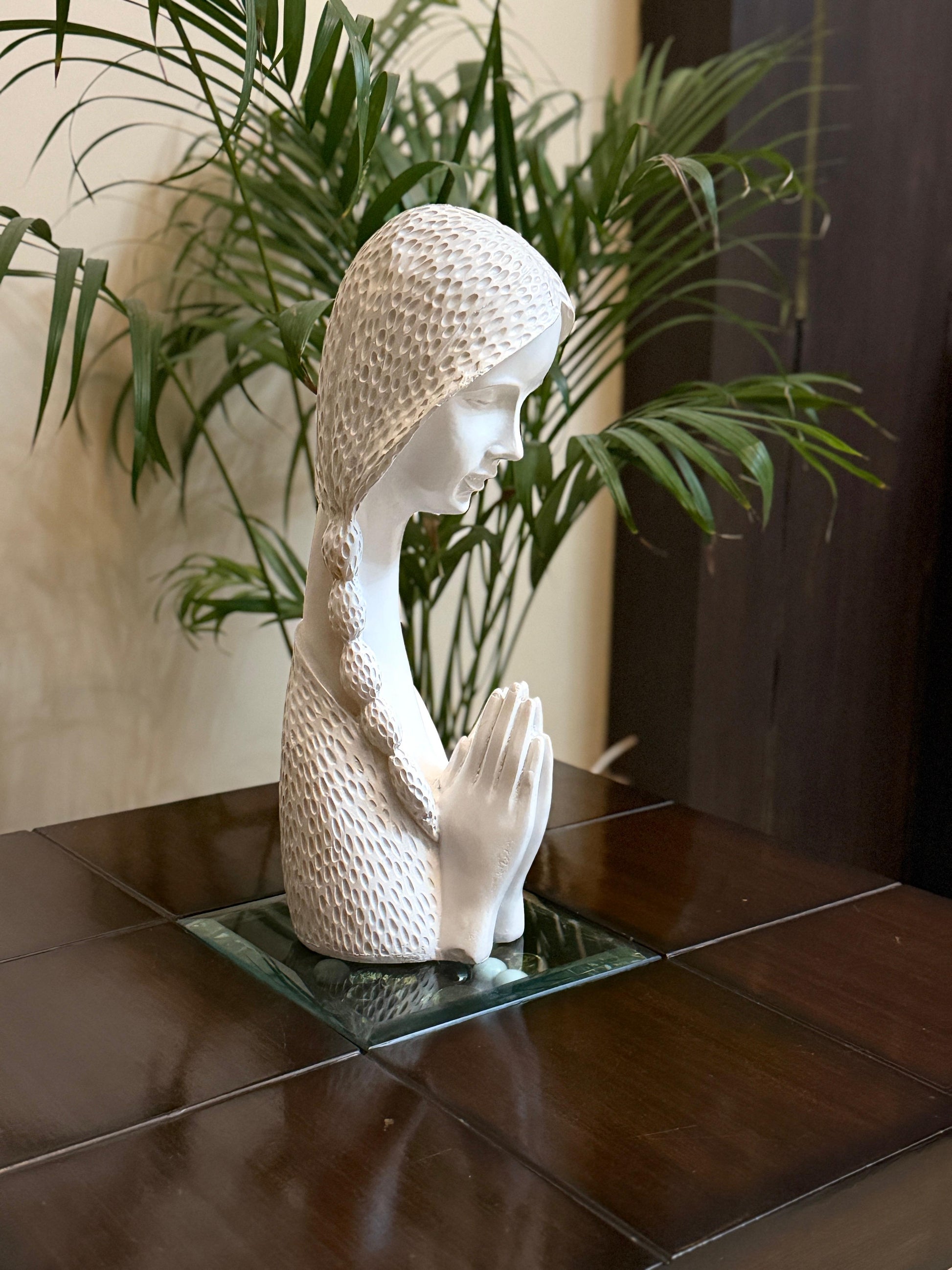Zerina – The White Lady of Serenity