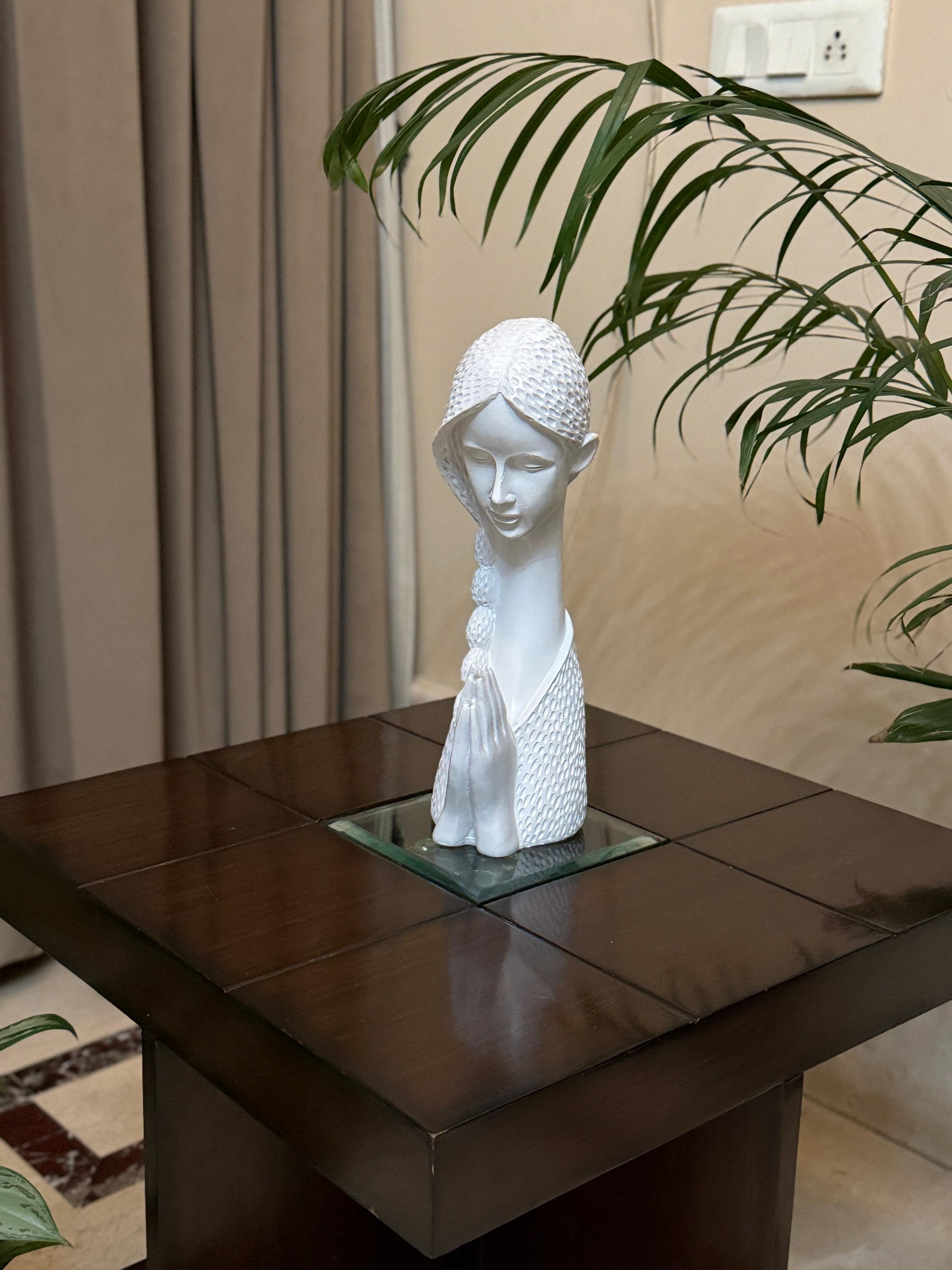 Zerina – The White Lady of Serenity